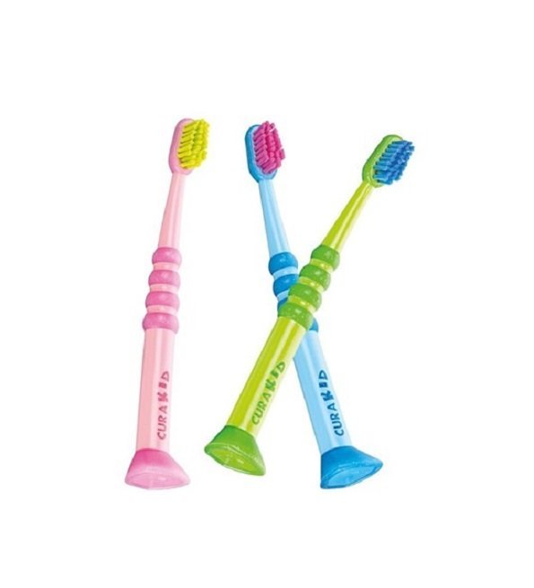 curasept-brosse-a-dents-biosmalto-kids-3-6-ans-1.jpg CURASEPT BROSSE À DENTS BIOSMALTO KIDS 3-6 ANS – Image 1